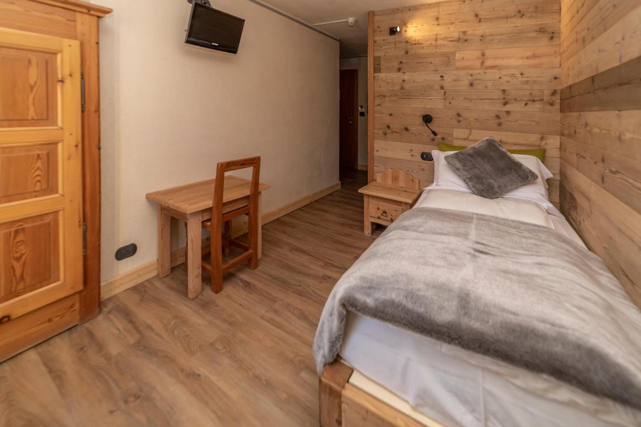 Hotel Stella Alpina Oulx Eksteriør billede