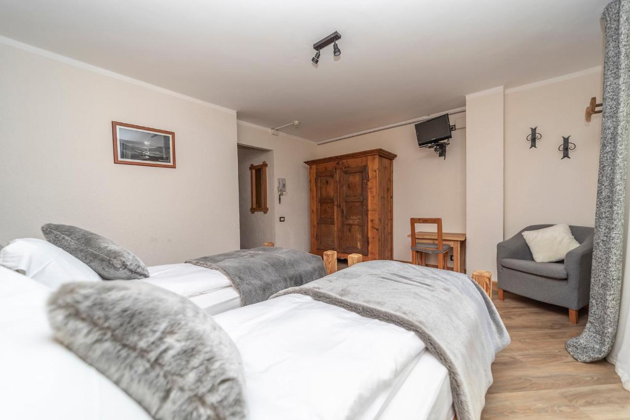 Hotel Stella Alpina Oulx Eksteriør billede