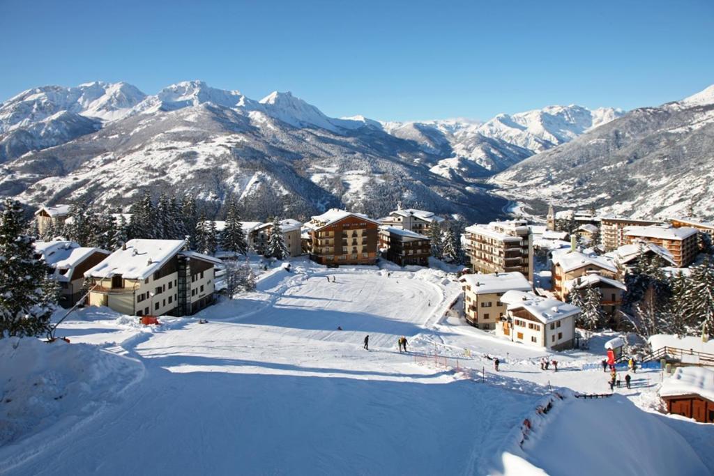 Hotel Stella Alpina Oulx Eksteriør billede